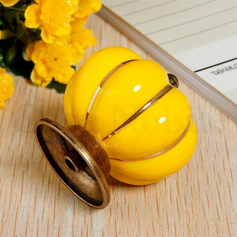 Puxador Porcelana Abóbora Amarelo - C1005