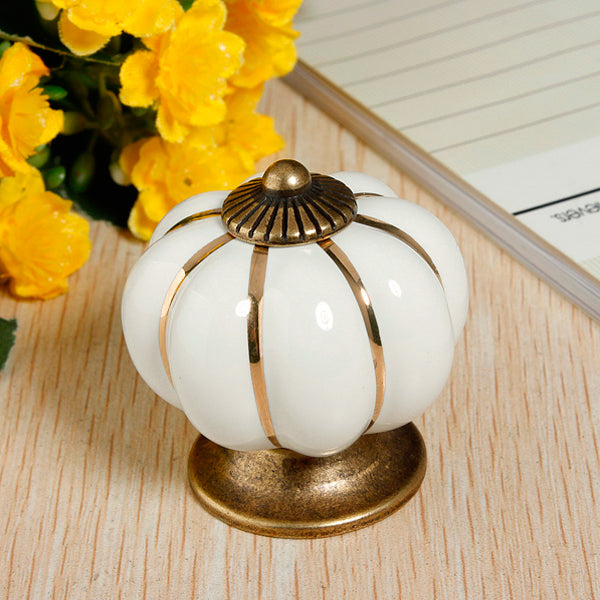 Puxador Porcelana Abóbora Branco Off-White e Base Bronze - C1035