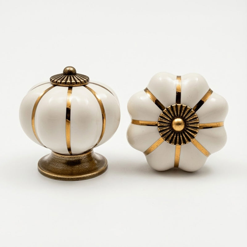 Puxador Porcelana Abóbora Branco Off-White e Base Bronze - C1035