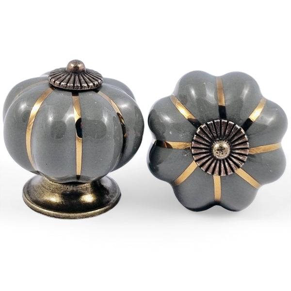 Puxador Porcelana Abóbora Cinza e Base Bronze - C1038