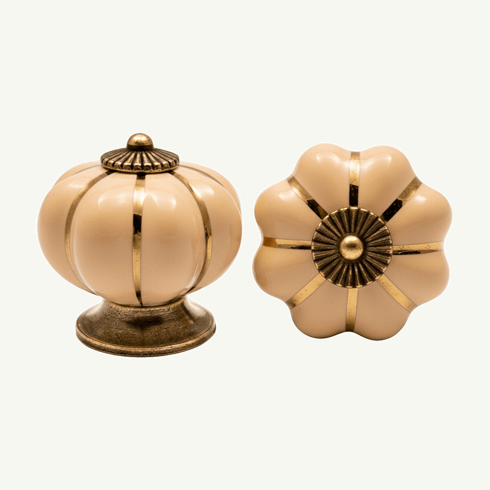 Puxador Porcelana Abóbora Café com Leite e Base Bronze - C1049