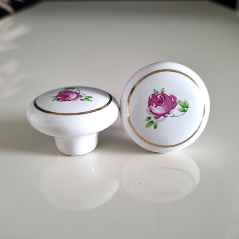 Puxador Porcelana Redondo 38mm Flor e Linha Dourada - C1154