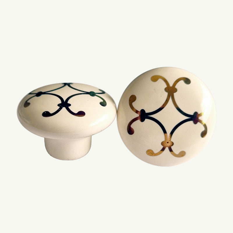 Puxador Porcelana Redondo Marfim Estampa Dourada 38mm - C1180