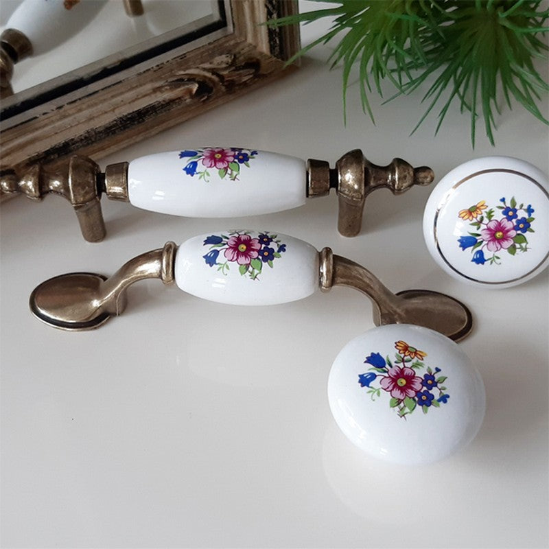 Puxador Metal e Porcelana Branca Floral 76mm - C1424