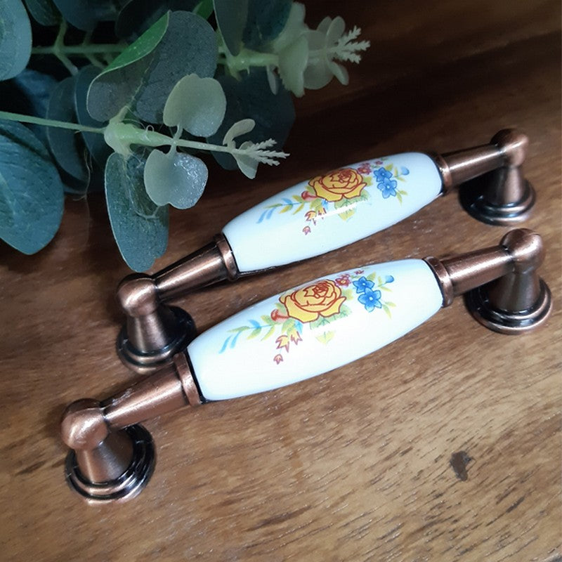 Puxador Metal e Porcelana Branca Floral 96mm - C1432