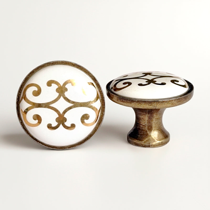 Puxador Porcelana Base Metal Branco e Padrão Dourado 32mm - C1485