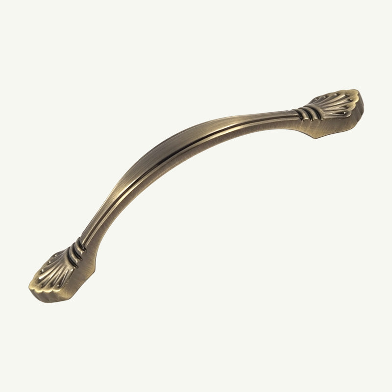 Puxador Metal Alça Ouro Velho 96mm - C3102