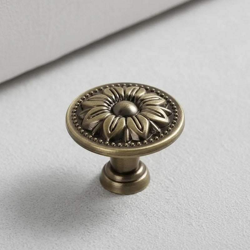 Puxador Ponto Gaveta Armário Ouro Velho - C3128