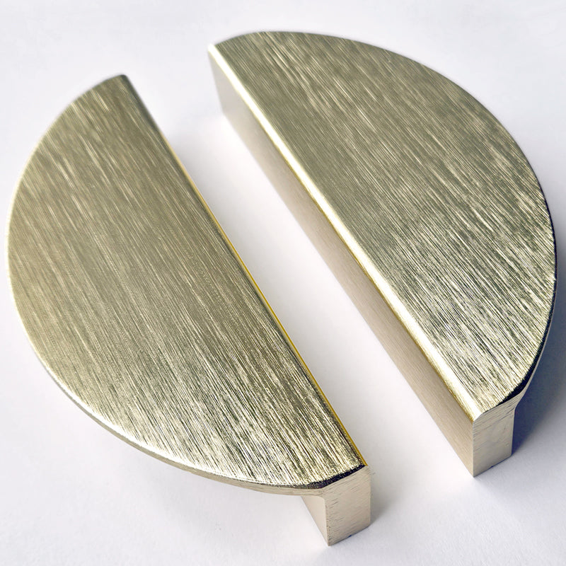 Puxador Meia Lua 100mm Dourado Escovado - C3169