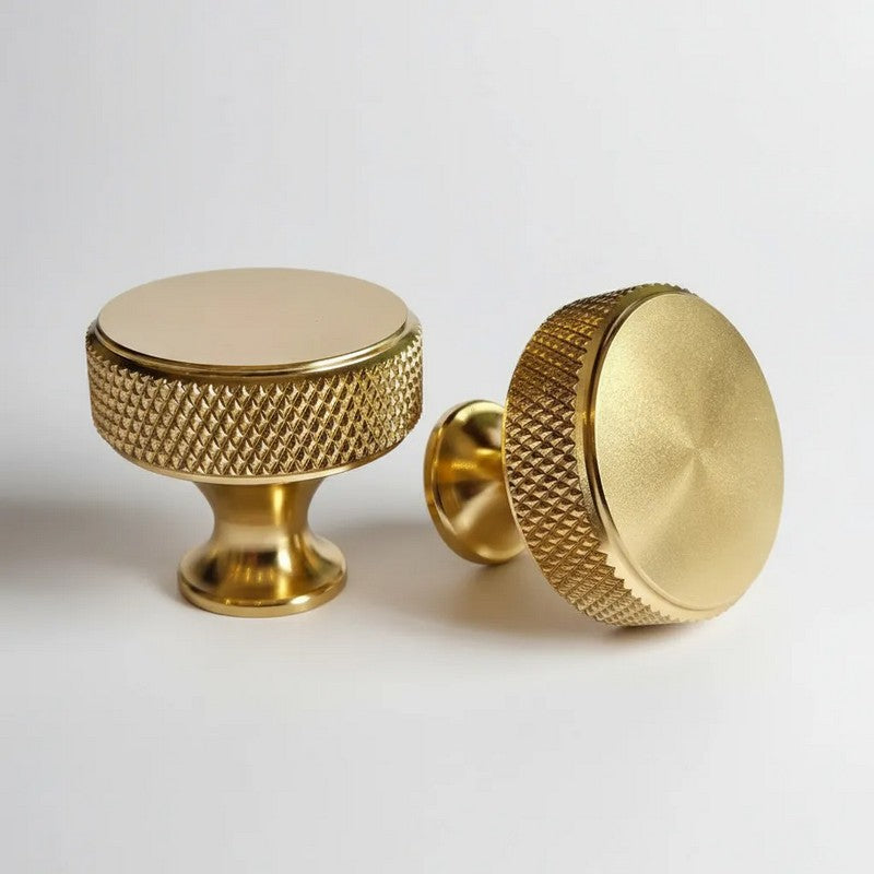 Puxador Ponto 30mm Dourado Semibrilho - C3410