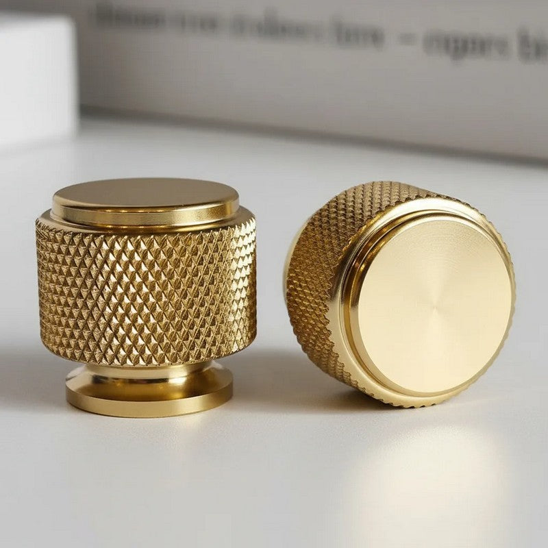 Puxador Ponto 25mm Dourado Semibrilho - C3411