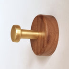 Gancho Dourado Fosco Base Madeira - C4020