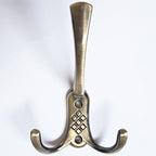 Gancho Triplo Colonial Bronze Antigo - C4023