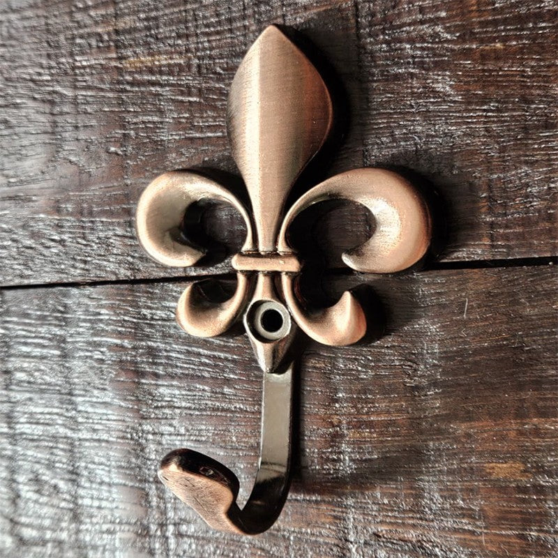 Gancho Flor de Lis Colonial Cobre Antigo - C4031