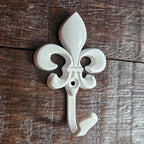Gancho Flor de Lis Colonial Branco - C4034
