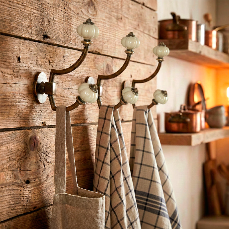 Gancho Parede Duplo de Porcelana Areia - C4043