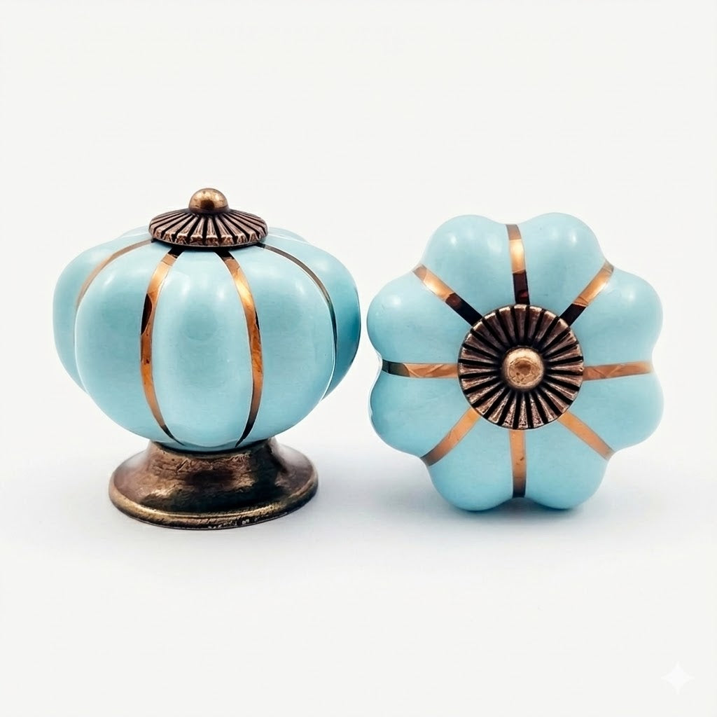 Puxador Porcelana Abóbora Azul Claro e Base Bronze - C1019