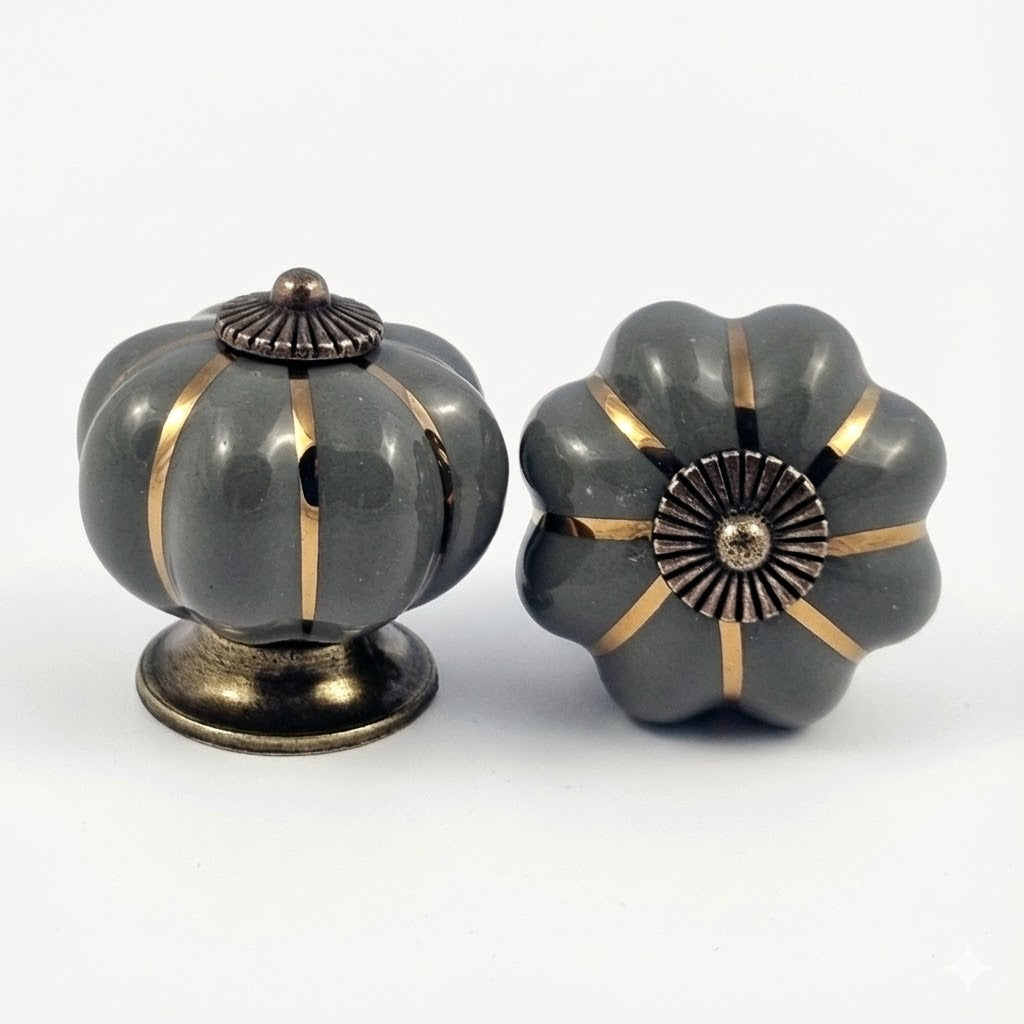 Puxador Porcelana Abóbora Cinza e Base Bronze - C1038