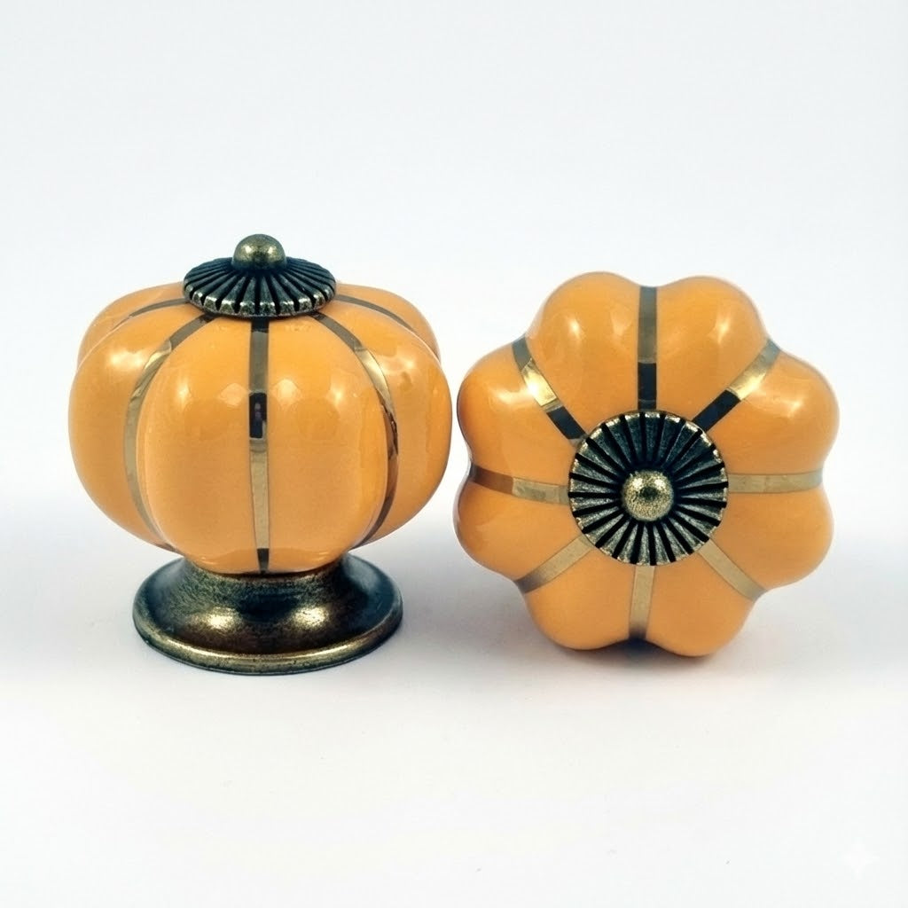 Puxador Porcelana Abóbora Laranja Claro e Base Bronze - C1045